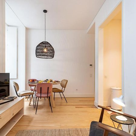 Modern 1Bdr In Downtown Lisbon By Lovelystay Экстерьер фото