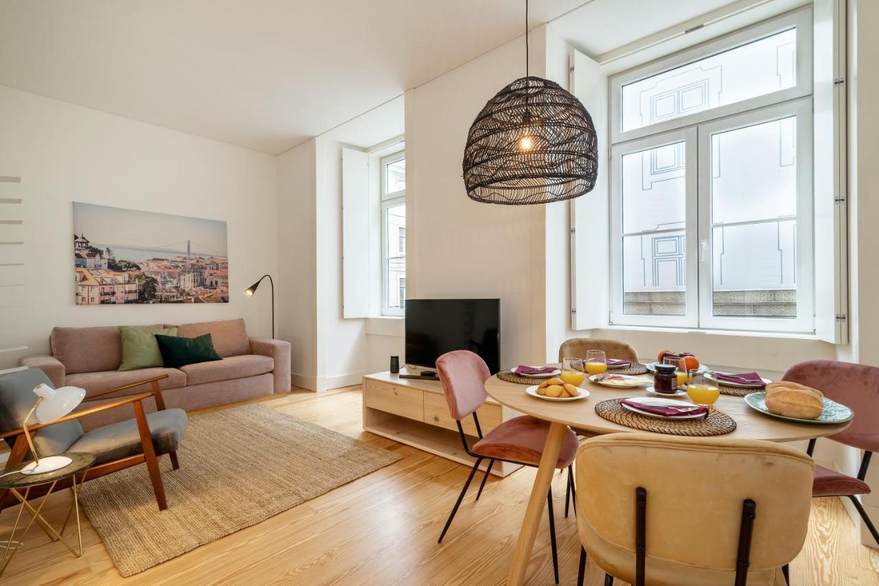 Modern 1Bdr In Downtown Lisbon By Lovelystay Экстерьер фото
