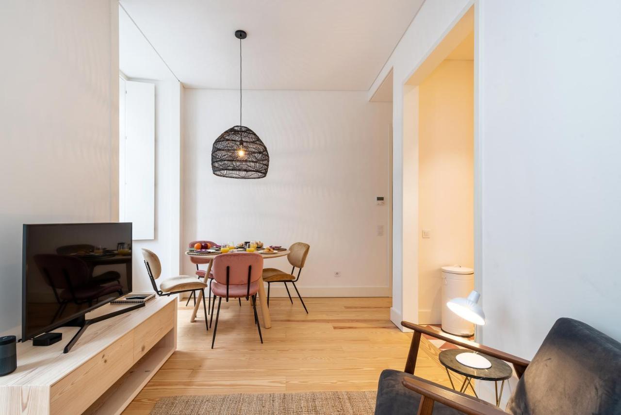 Modern 1Bdr In Downtown Lisbon By Lovelystay Экстерьер фото