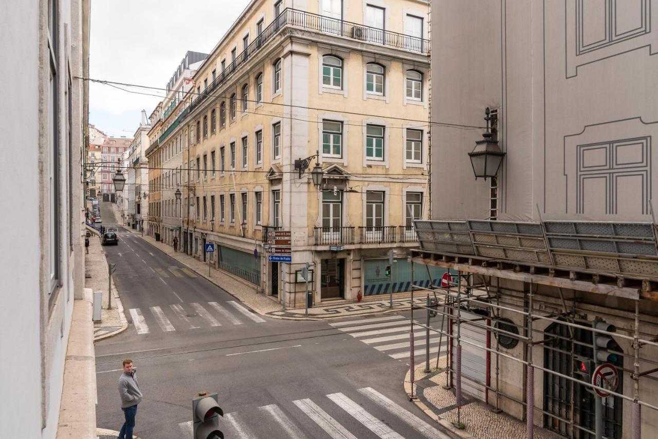 Modern 1Bdr In Downtown Lisbon By Lovelystay Экстерьер фото